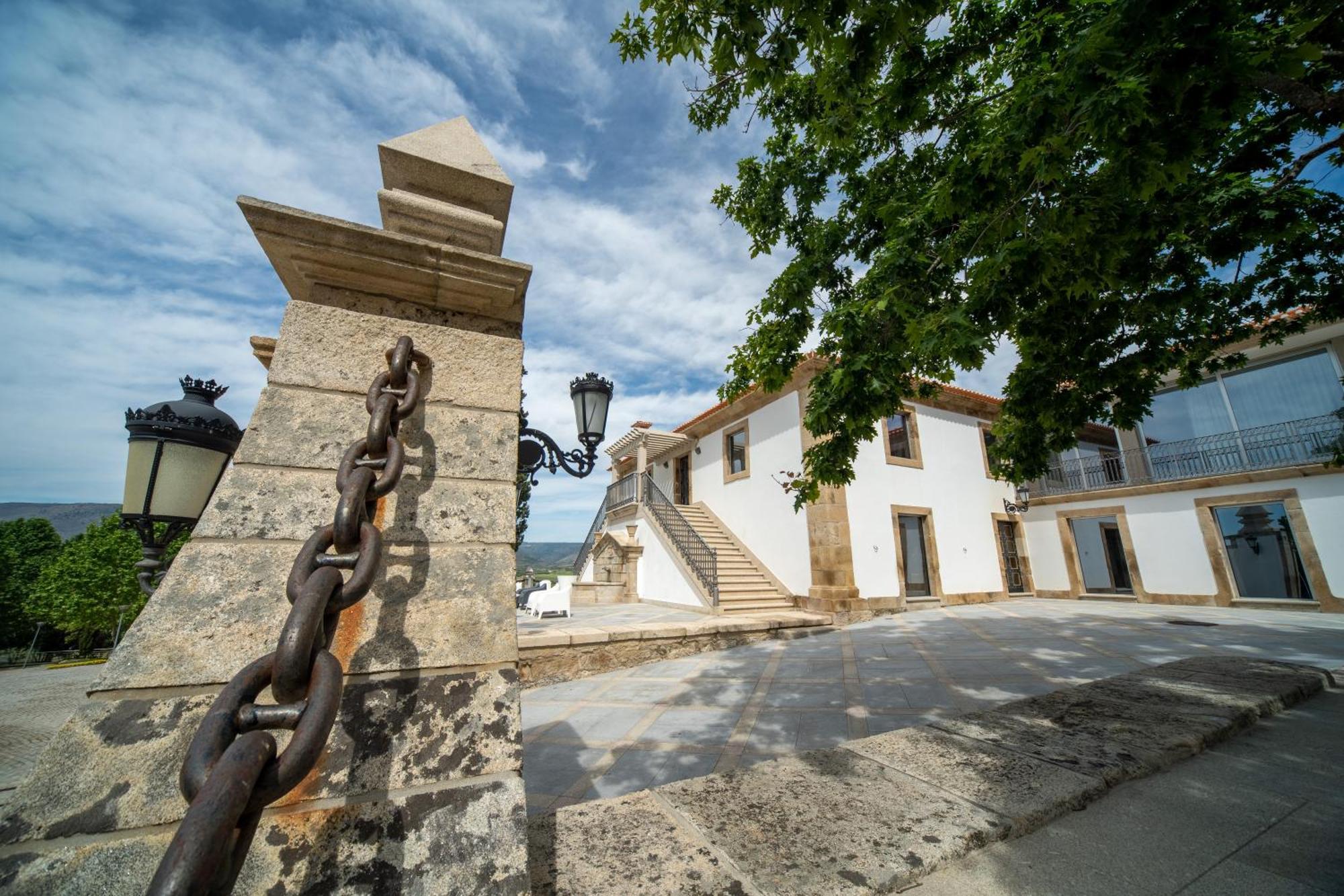 Quinta Da Terrincha Guest House Torre De Moncorvo Exterior photo
